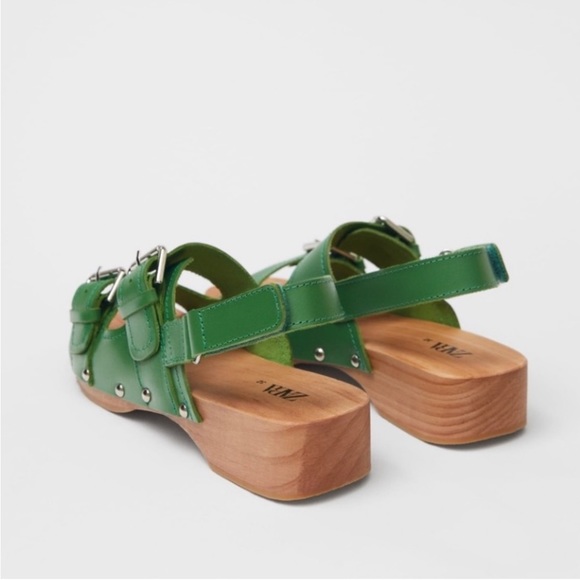 ZARA green leather and wood clogs - Picture 4 of 10